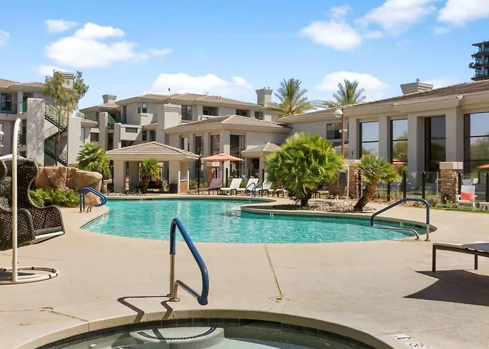 Apartment 2br Cozysuites At Kierland Commons With Pool #07 *