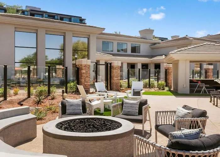 Apartment 2br Cozysuites At Kierland Commons With Pool #07 Scottsdale