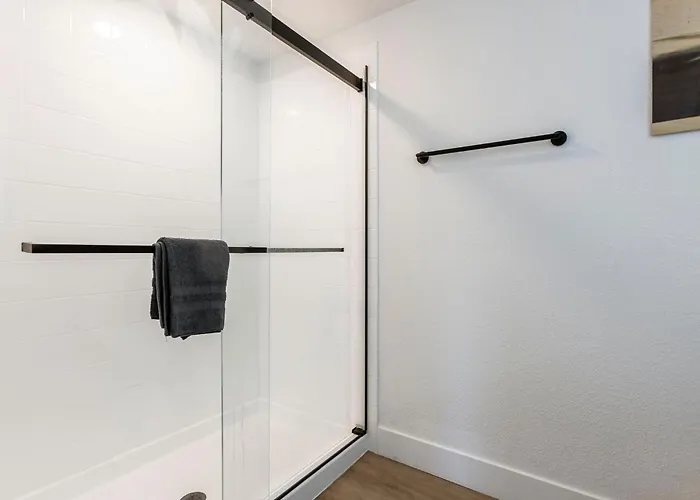 2br Cozysuites At Kierland Commons With Pool #07 Scottsdale