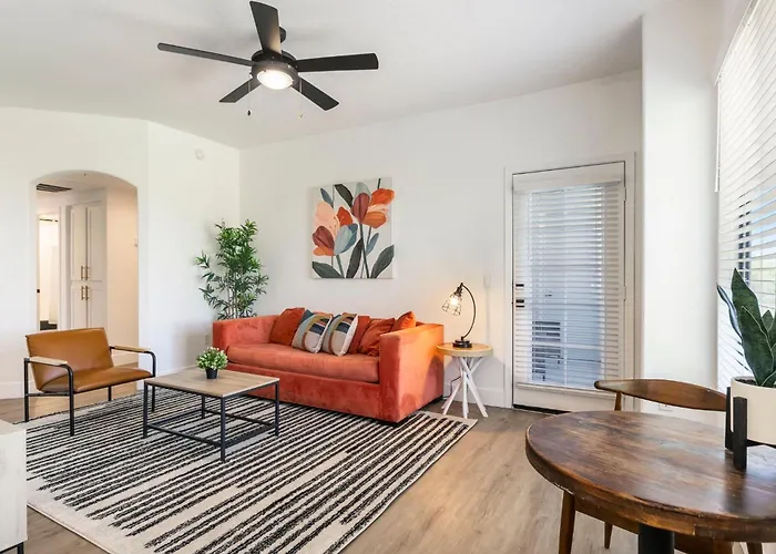 2br Cozysuites At Kierland Commons With Pool #07 Apartment Scottsdale